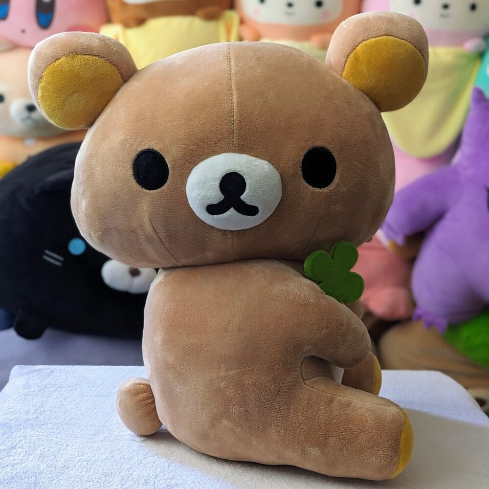 Round 1 Exclusive San-x 16" Brown Rilakkuma holding Clover